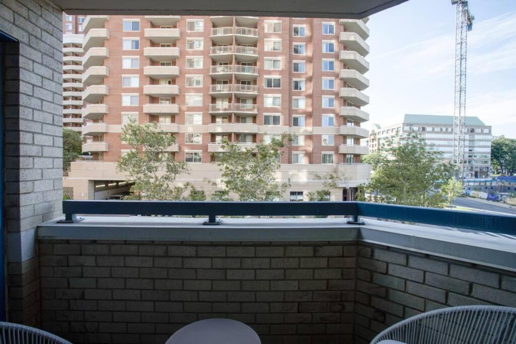 Sensational 1 Bedroom Condo At Ballston Place With Gym أرلنغتون المظهر الخارجي الصورة